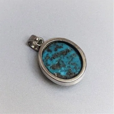 Turquoise genuine pendant 13,6g, certificate of authenticity, USA