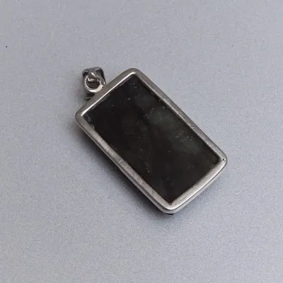 Labradorite pendant in silver 15g, Madagascar