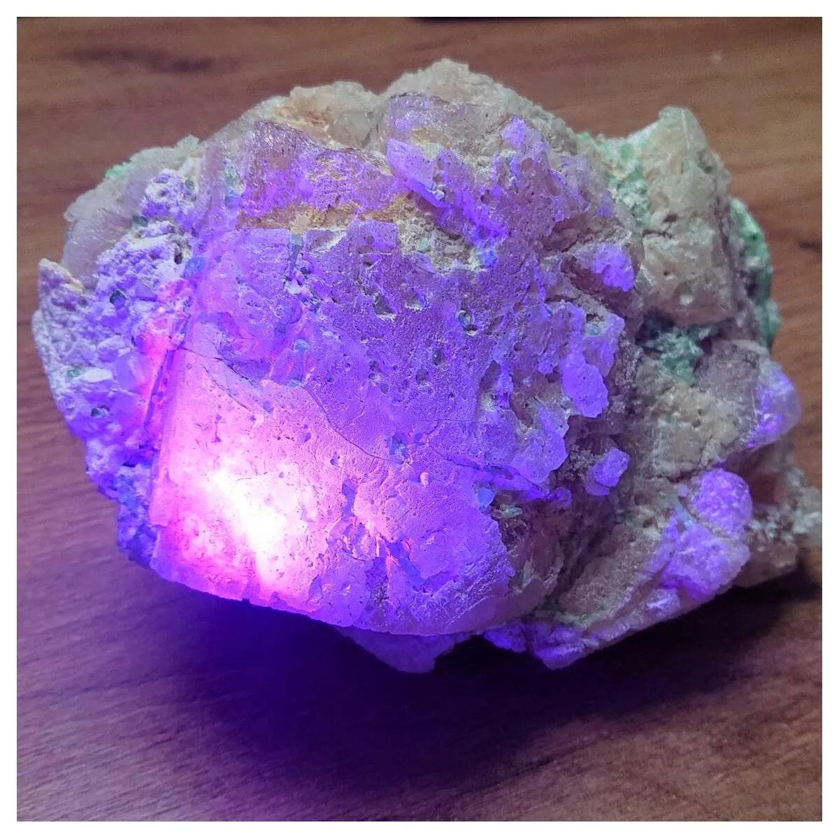 Pollucite seltenes Sammlungsmineral 2576g, Afghanistan