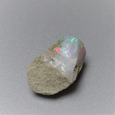 Etiopský opál přírodní 5,8g, Etiopie