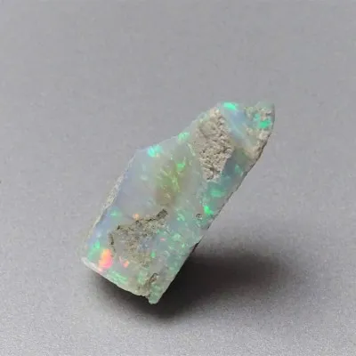 Ethiopian opal natural 7.8g, Ethiopia
