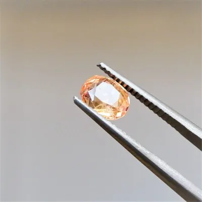 PADPARADSCHA Sapphire - 1.65 ct Sri Lanka GIA certificate
