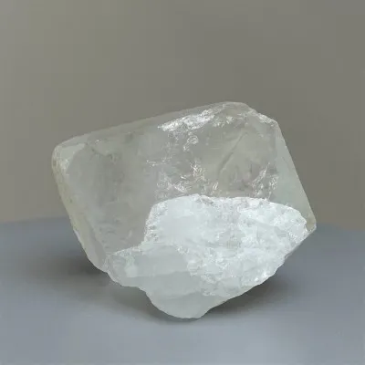 Topaz přírodní krystal 404g, Pakistán