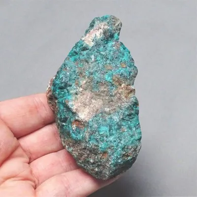 Dioptas natural in rock 181g, Nambia