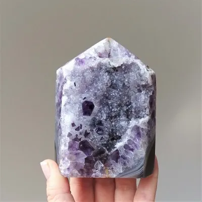 Amethyst mit Achat Naturdruse poliert 553g, Brasilien
