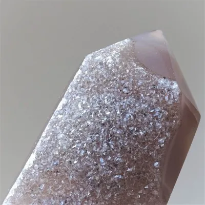 Polished natural agate with crystals 176g, Brazil