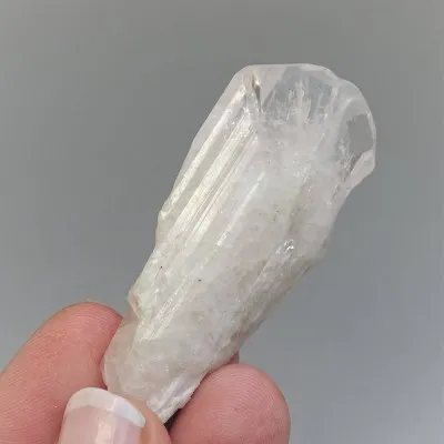 Danburite natural crystal 17.5g, Mexico