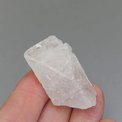 Danburit Naturkristall 18,7g, Mexiko