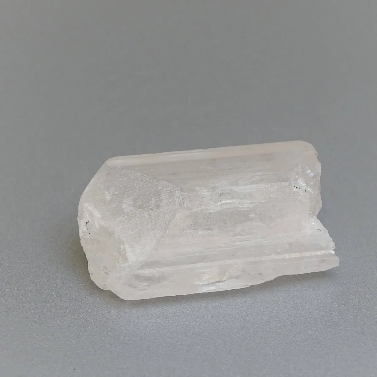 Danburite natural crystal 16.9g, Mexico
