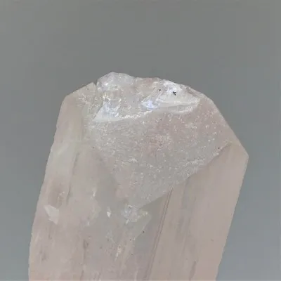 Danburit Naturkristall 16,9g, Mexiko