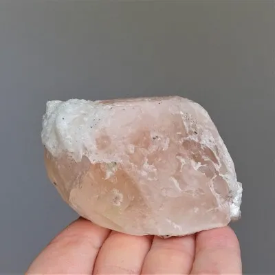 Morganite natural crystal 179.5g, Afghanistan