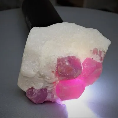 Natural raw ruby 86.7g, Macedonia