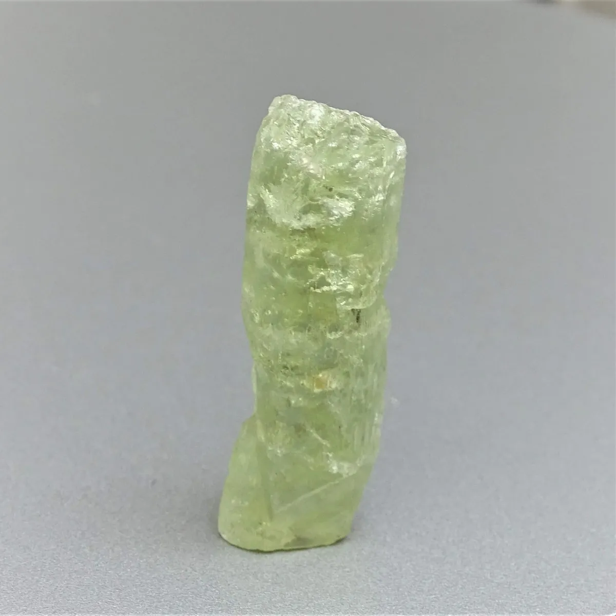 Heliodor přírodní krystal 10g, Brazílie