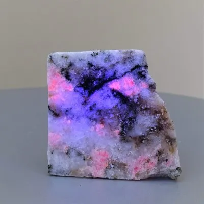 Tugtupit polished 60,4g, Greenland