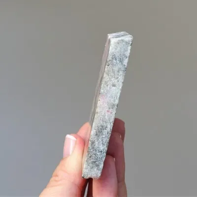 Tugtupit polished 72.2g, Greenland
