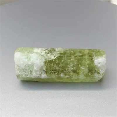 Heliodor Naturkristall 94,30g, Zertifikat, Brasilien