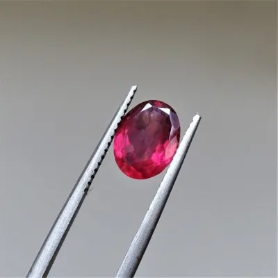 Granát - RHODOLIT - 1,77 ct