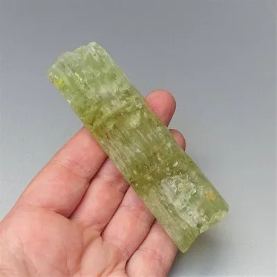 Heliodor Naturkristall 97,80g, Zertifikat, Brasilien