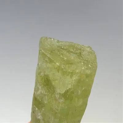 Heliodor Naturkristall 97,80g, Zertifikat, Brasilien