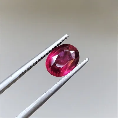 Garnet - RHODOLITE - 2,08 ct