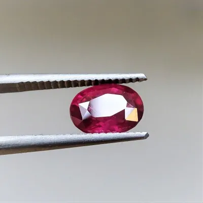 Granát - RHODOLIT - 2,08 ct