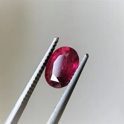 Granát - RHODOLIT - 2,08 ct