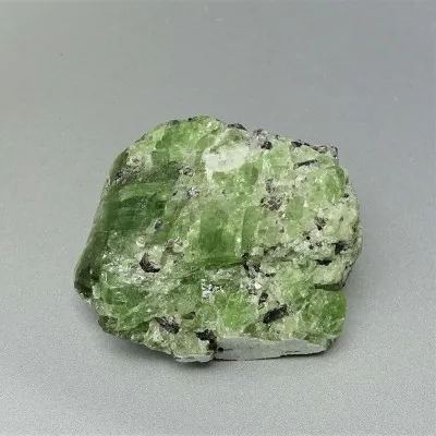 Diopside natural green crystal 110.6g, Afghanistan