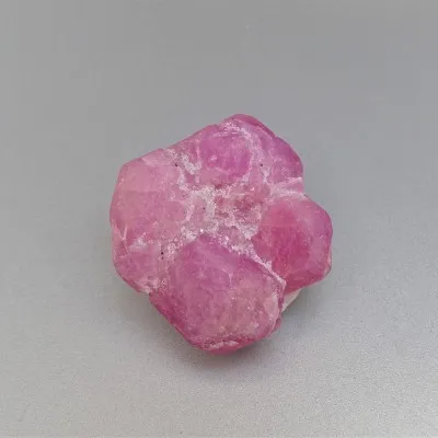 Natural raw ruby 72.2g, Macedonia