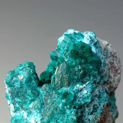 Dioptas natural crystals in rock 52g, Congo