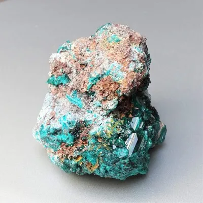 Dioptas natural crystals in rock 207g, Congo