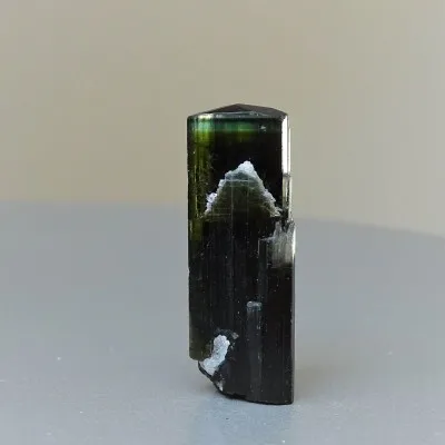 Turmalín přírodní krystal 11,6g, Pakistán