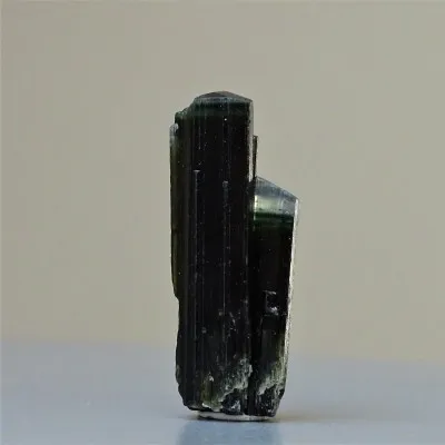 Turmalín přírodní krystal 16,7g, Pakistán