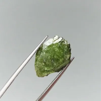 Titanite sphene crystal 1.6g, Afghanistan