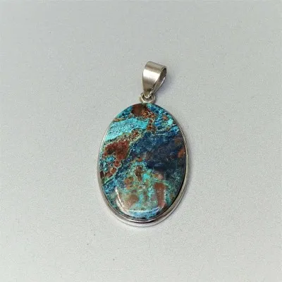 Quantum quattro natural mineral pendant 13.4g, Namibia