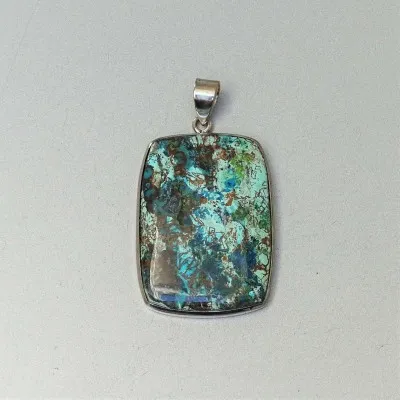 Quantum quattro natural mineral pendant 15.7g, Namibia