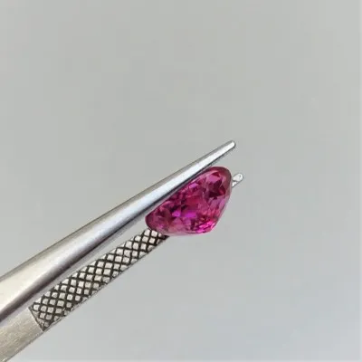 Turmalin natürlicher Rubellit 2,16ct, Brasilien