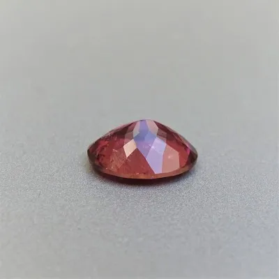 Turmalín přírodní rubelit 3,09ct, Brazílie