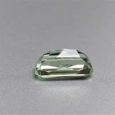 Hiddenit Naturschliff 8,63 ct, Afghanistan