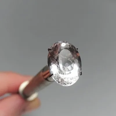 Danburite natural cut 10.30ct, Mexico