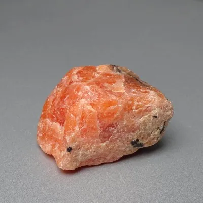 Triplite raw mineral 83.4g, Pakistan