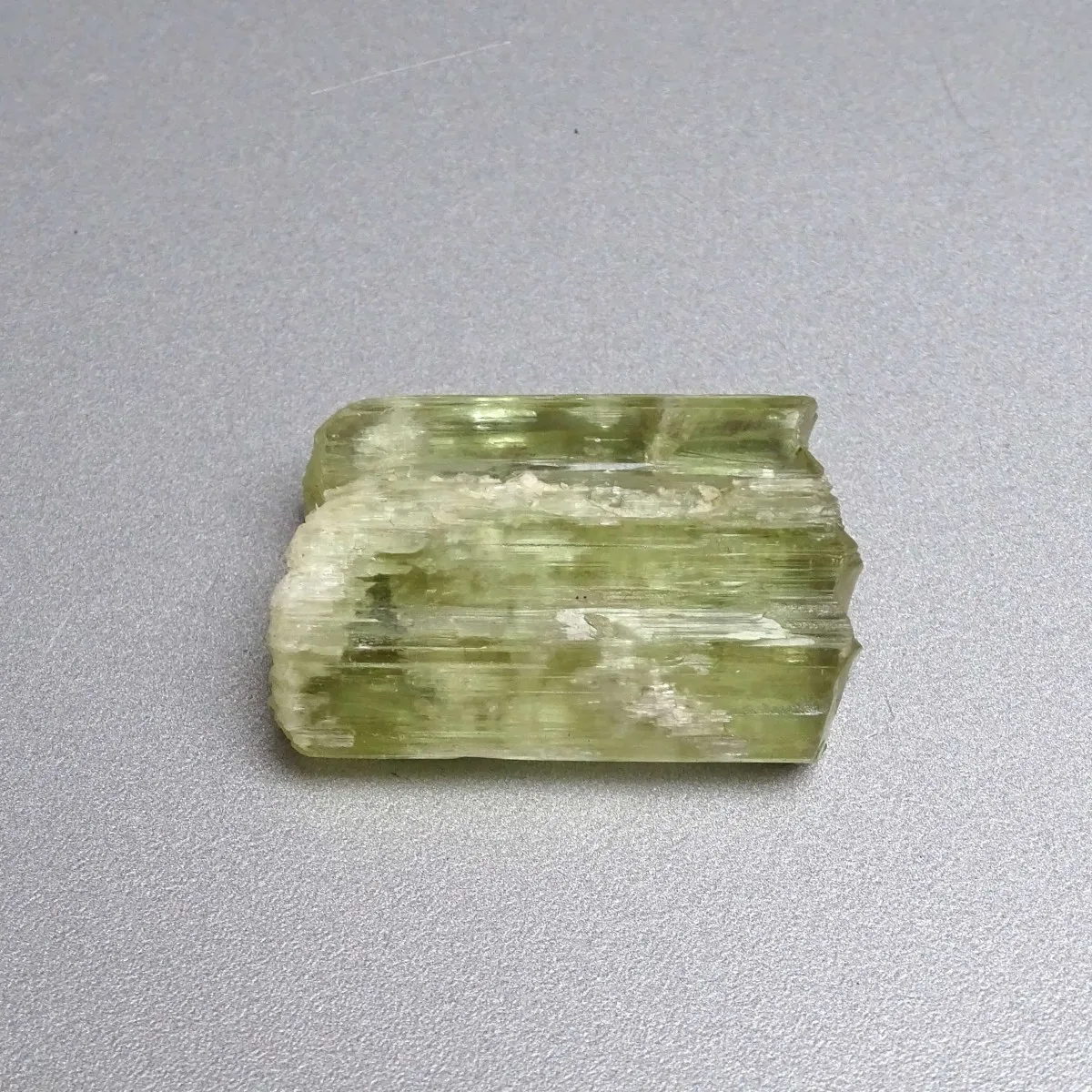 Hiddenite natural crystal 20.8g, Afghanistan