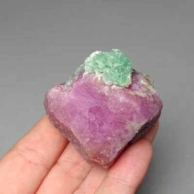 Natural raw ruby 120g, Macedonia