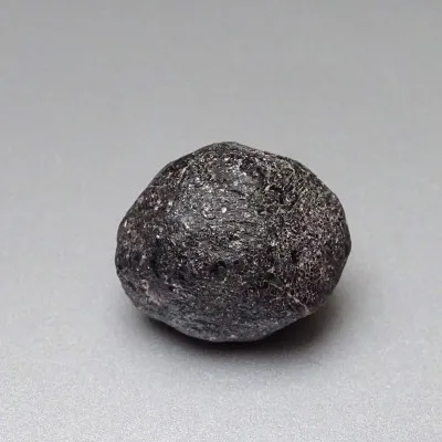Rhodolith - Granat Naturkugel 63,7g, Brasilien