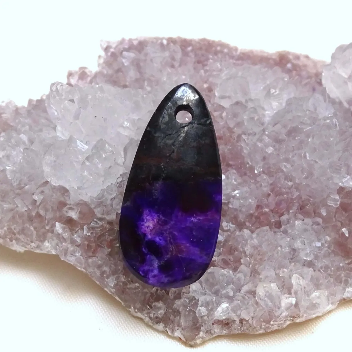 Sugilite polished cabochon 7.8g, Republic of South Africa