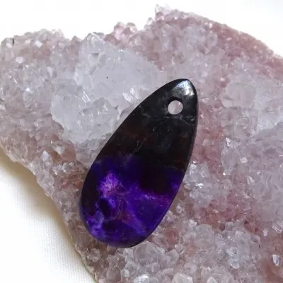 Sugilite polished cabochon 7.8g, Republic of South Africa