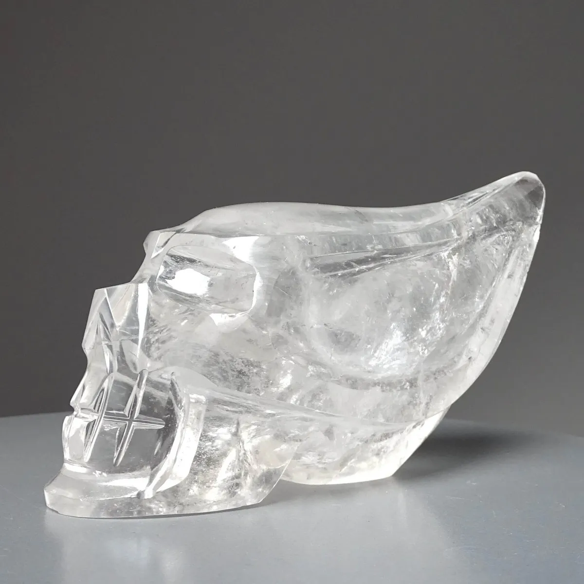 Crystal skull 606g, Brazil