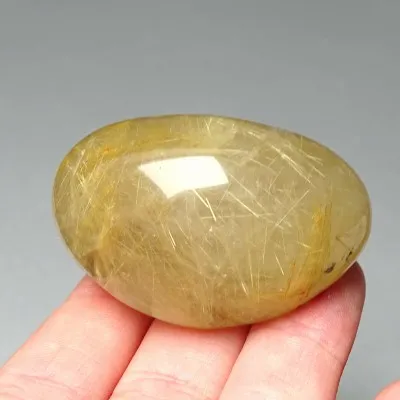 Sagenite (Venushaar) 60,6g, Brasilien