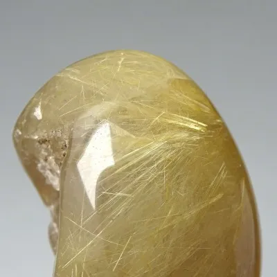 Sagenite (Venushaar) 60,6g, Brasilien