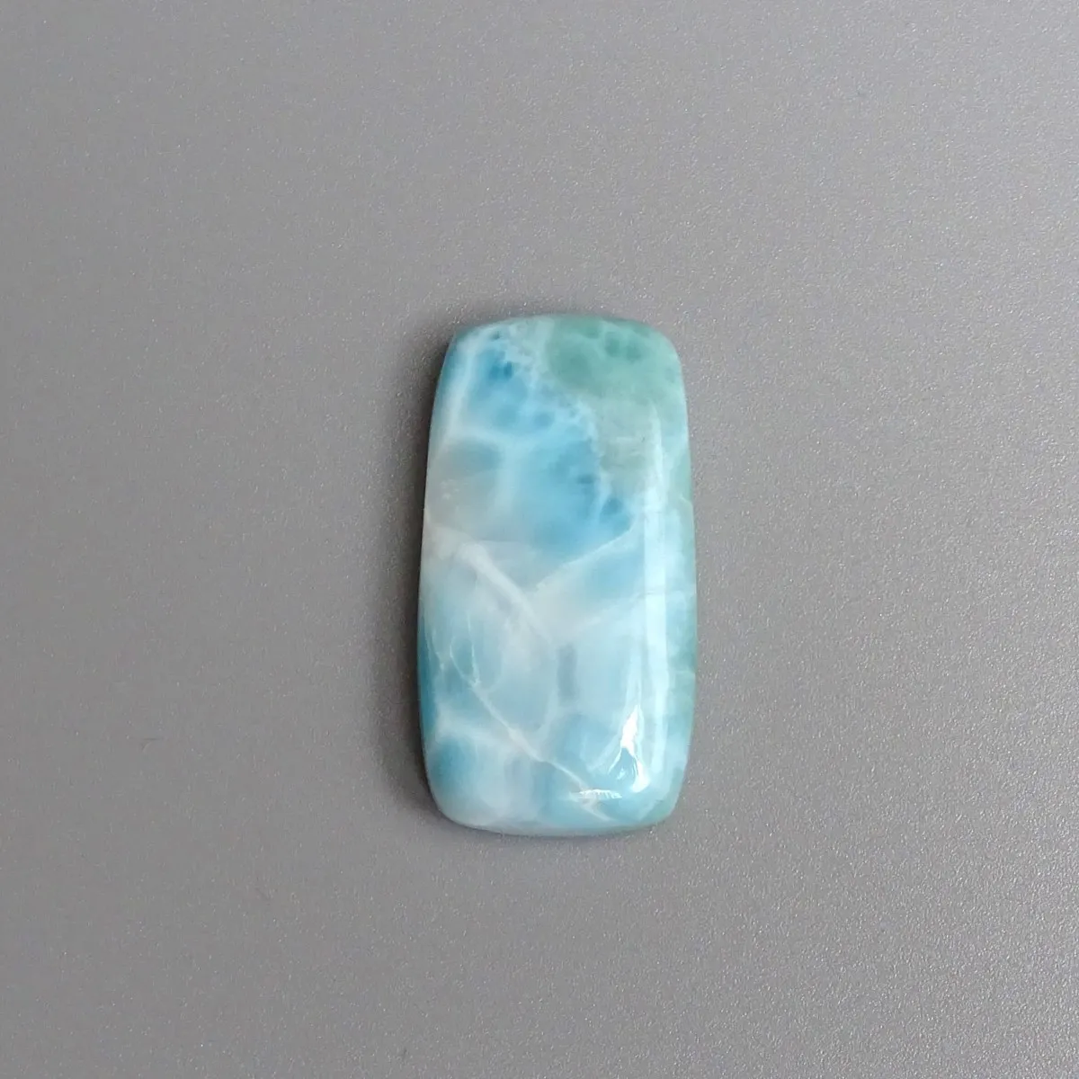 Larimar cabochon 7.9g, Dominican Republic