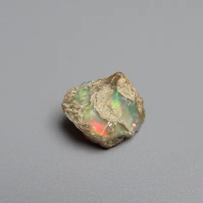 Ethiopian opal natural 2.6g, Ethiopia